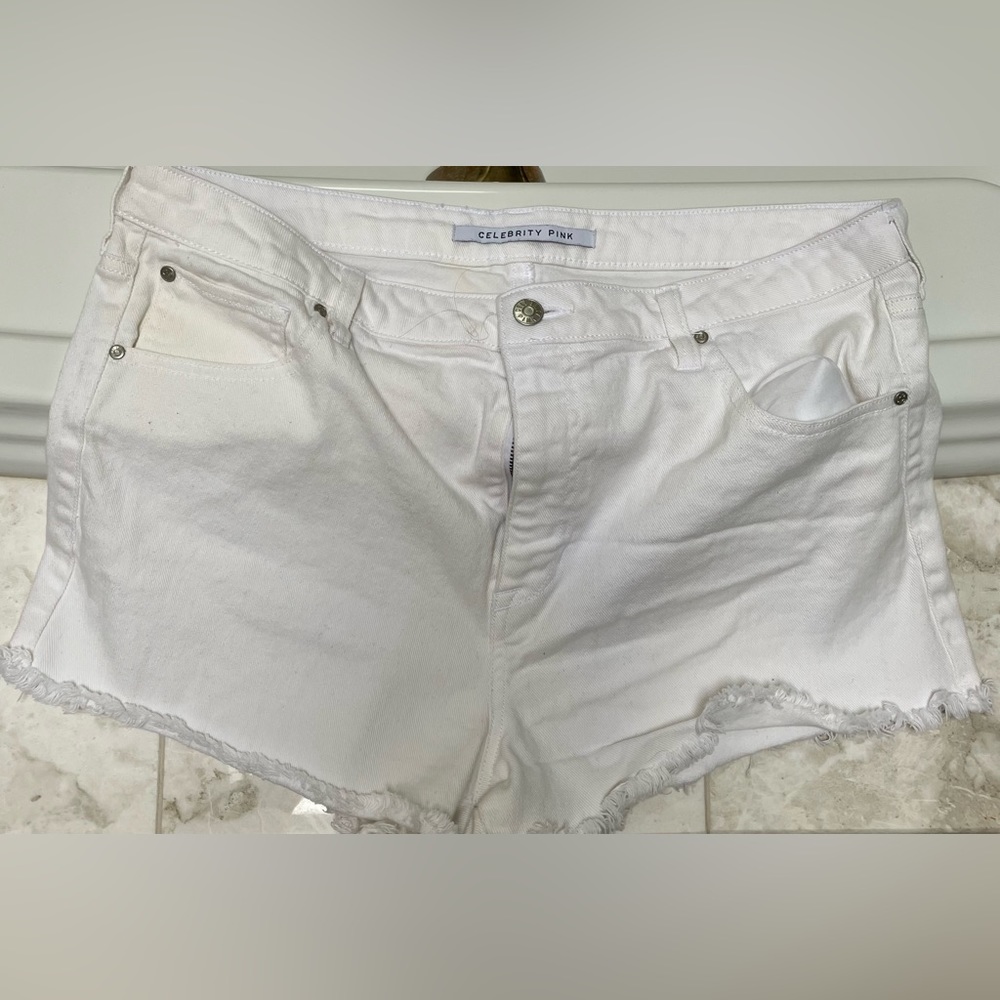 “Celebrity Pink” White Shorts
